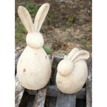  Bunny Sculpture